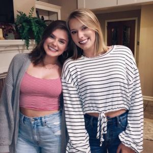 Meet your Posher, Abby